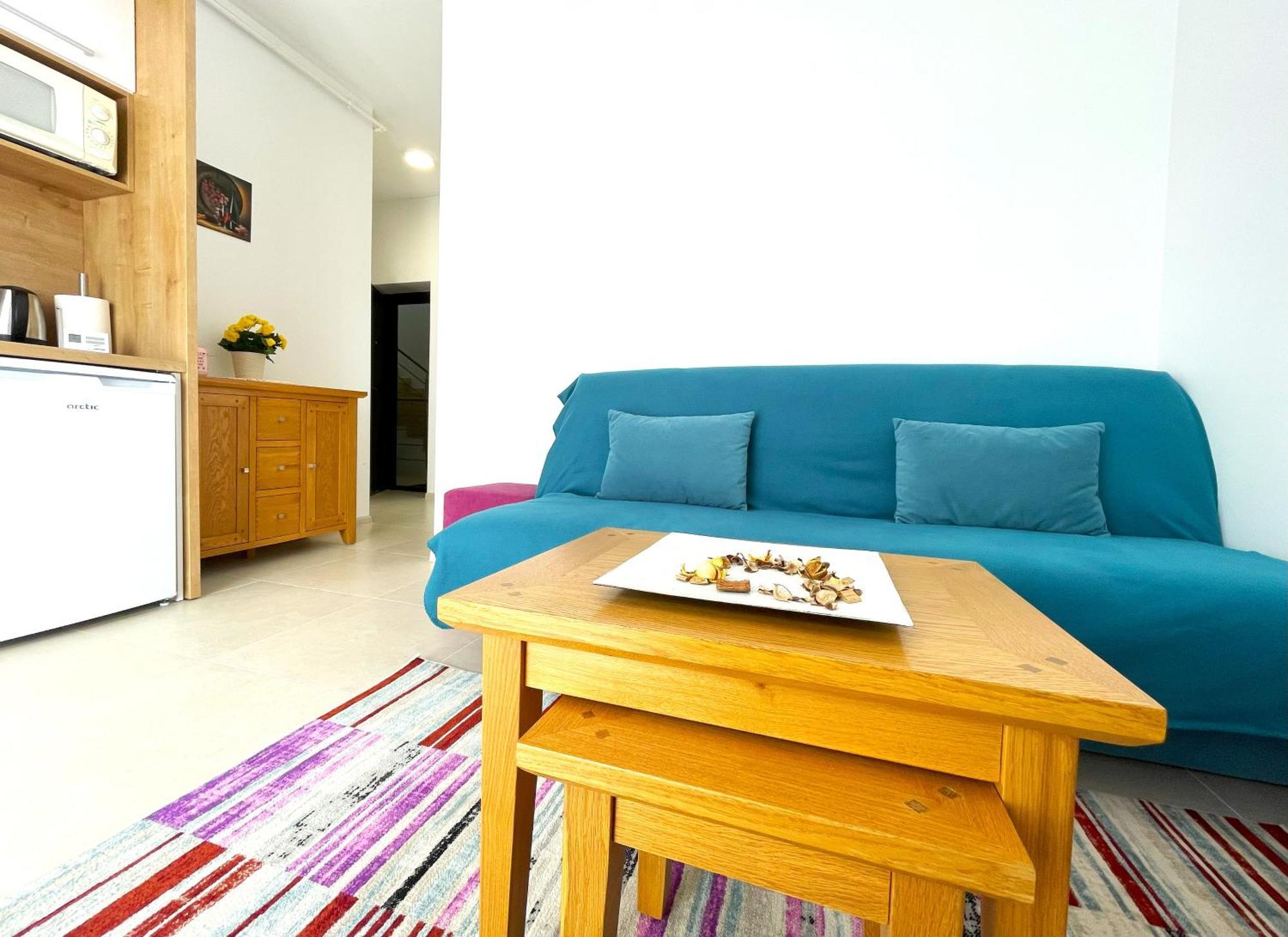 Bella Vista With Balcony דירה בראשוב